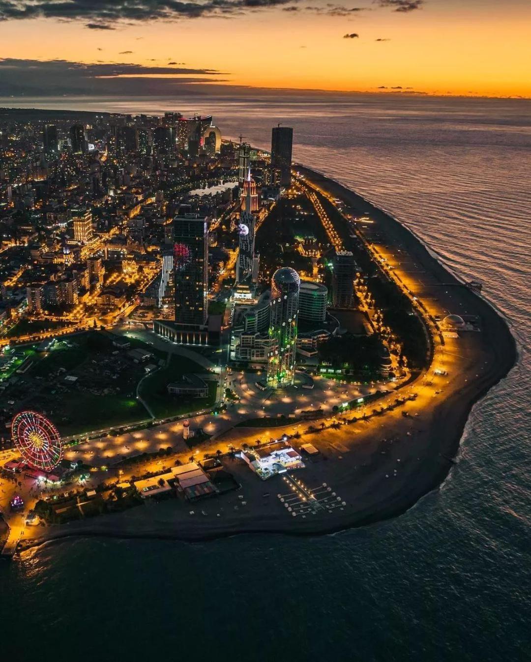 Elegance Sea View Aparthotel In Orbi City Batum Dış mekan fotoğraf